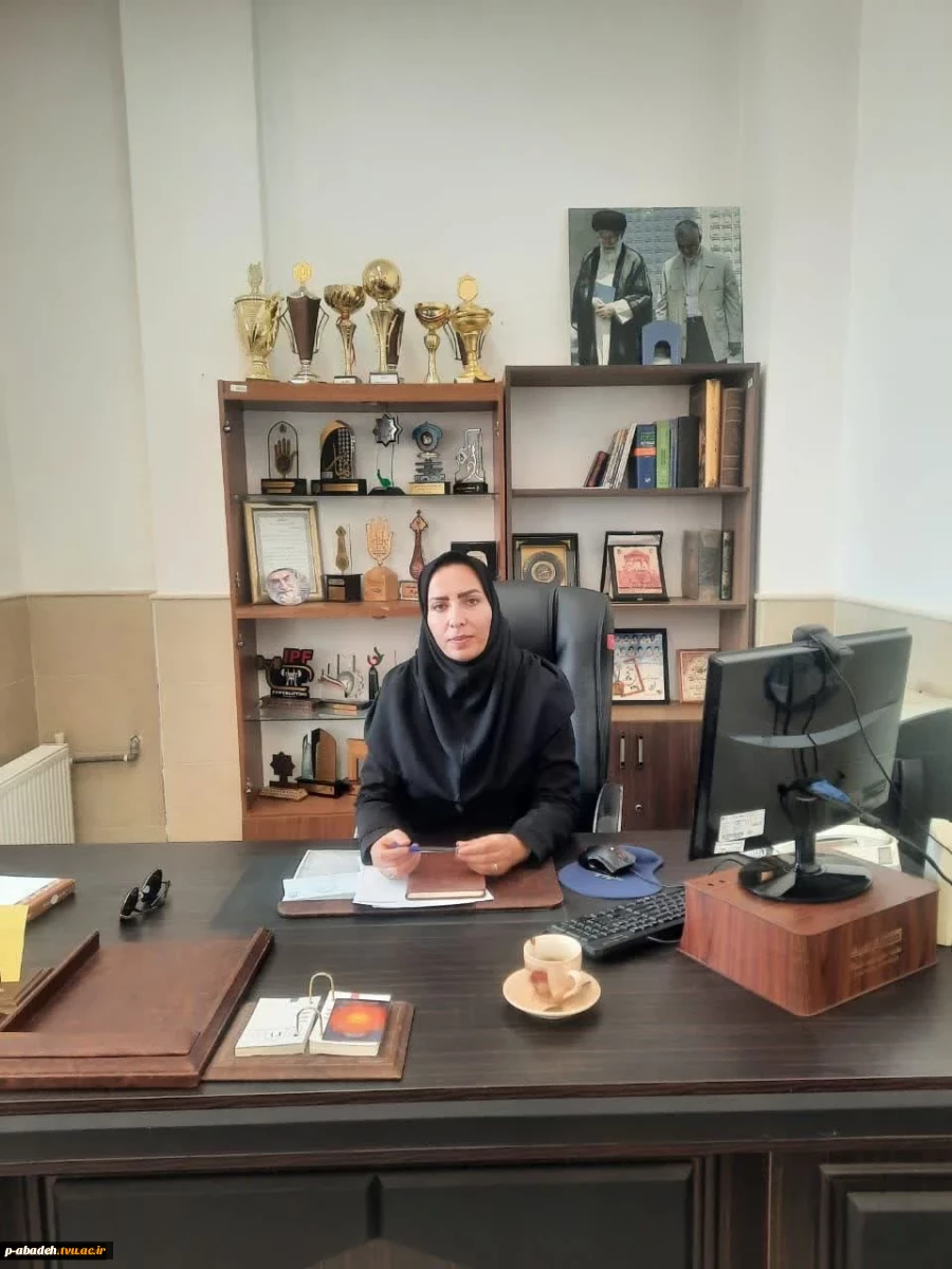 پیام تبریک ریاست آموزشکده پسران آباده (امام خمینی (ره)) به مناسبت 27 آذر ماه گرامیداشت روز وحدت حوزه و دانشگاه 2