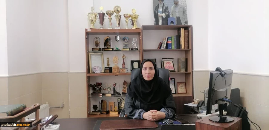 پیام تبریک ریاست آموزشکده پسران آباده (امام خمینی (ره)) به مناسبت 27 آذر ماه گرامیداشت روز وحدت حوزه و دانشگاه 2